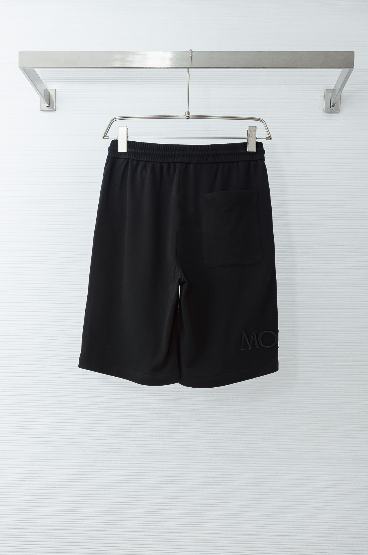 Moncler SS精梳全棉直筒休闲短裤#甄选客供进口100%全棉针织料，高密度织物制作而成，上身很舒适