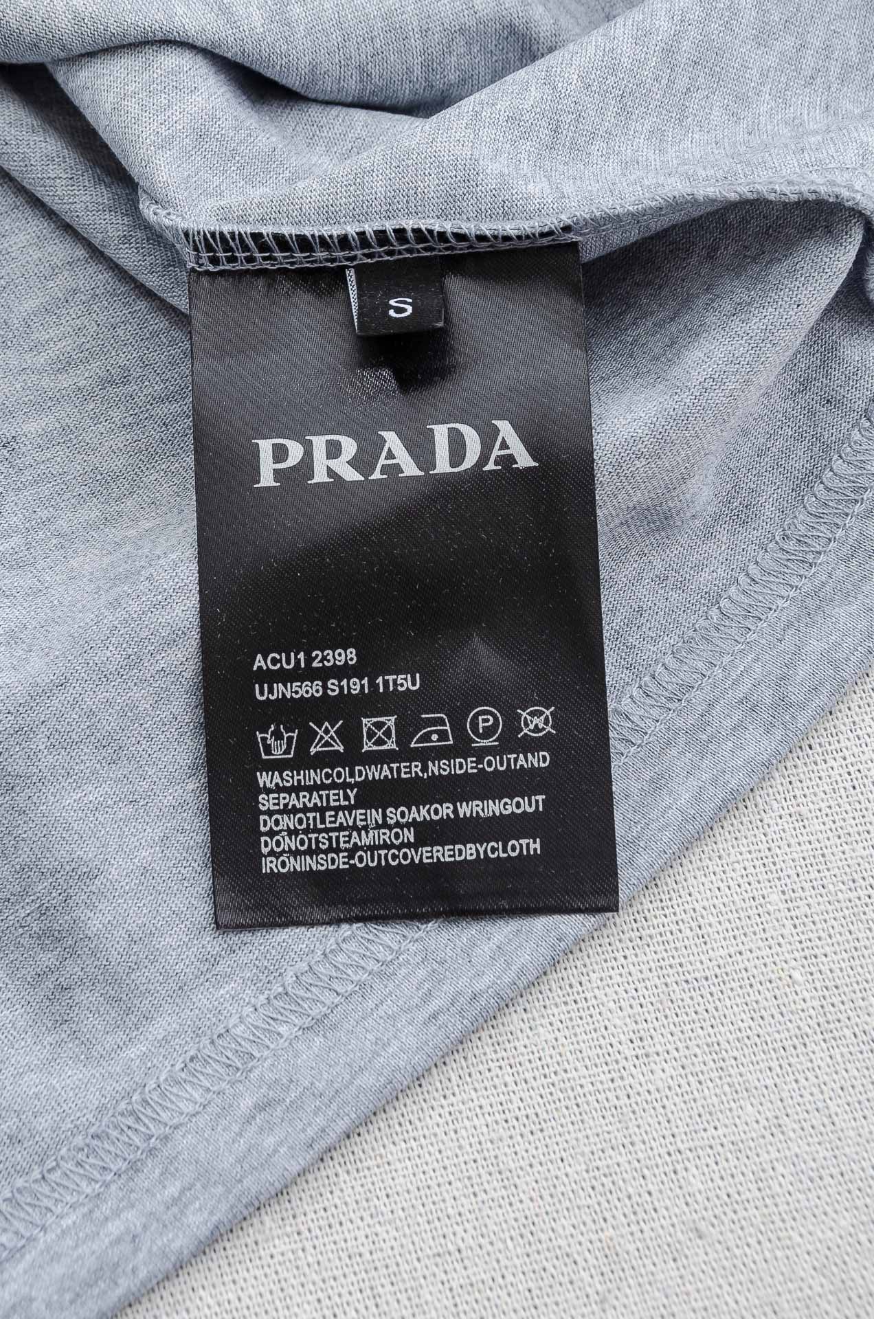 Prada普拉达2026SS最新客供进口长绒棉立体剪裁男士圆领短袖T恤衫#定织定染100%长绒棉，最大程