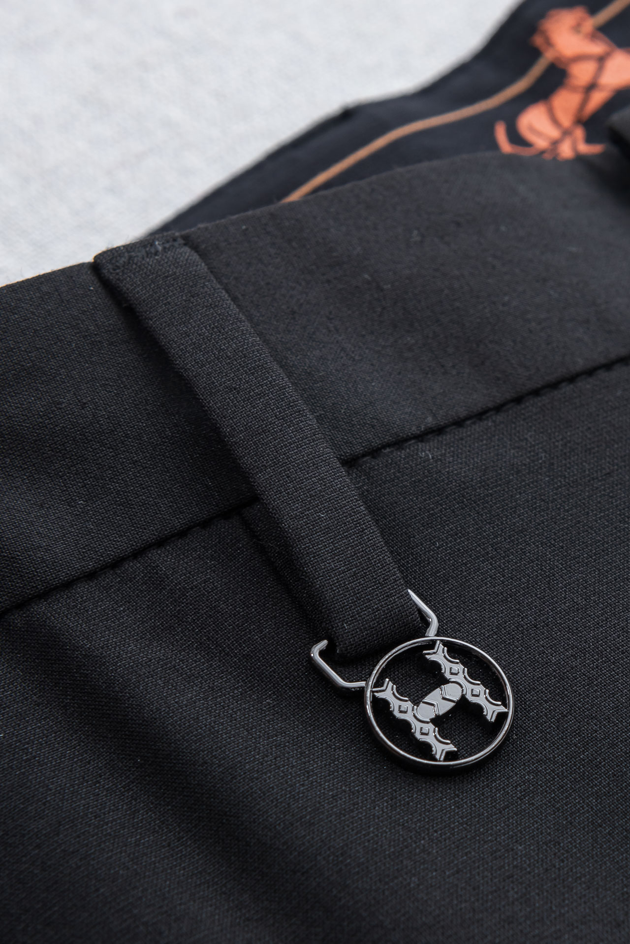 HER#MES爱马*仕 26ss春夏轻奢时尚定制休闲西裤，简洁干练的风格，精致卓越的品质男装，每款的设计