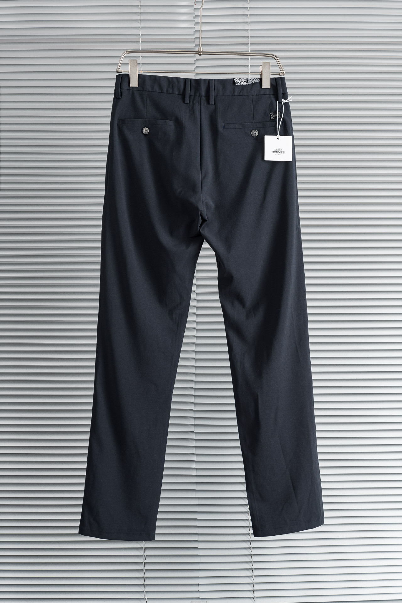 HERM*ES 爱马仕 26ss春夏轻奢时尚定制休闲西裤，简洁干练的风格，精致卓越的品质男装，每款的设计
