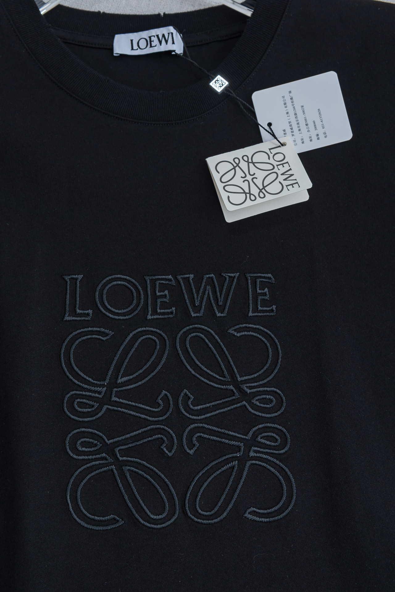 LOEWE罗意威 2026SS时尚潮人必备男士休闲圆领短袖T恤衫#设计理念潮流前卫与尚可持续，选用客供进