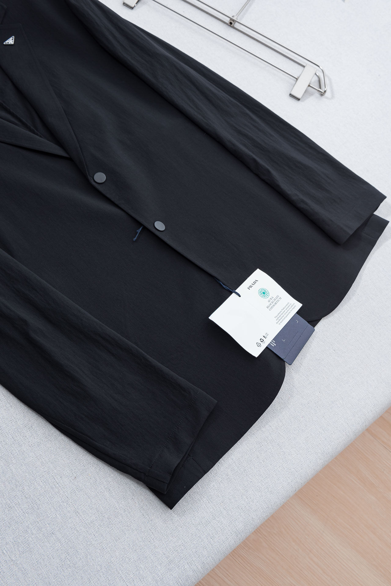 Prada普拉达2026ss春夏休闲西装#时尚而舒适的产品，让您在各种场合中都能自信、得体地展现风采。搭