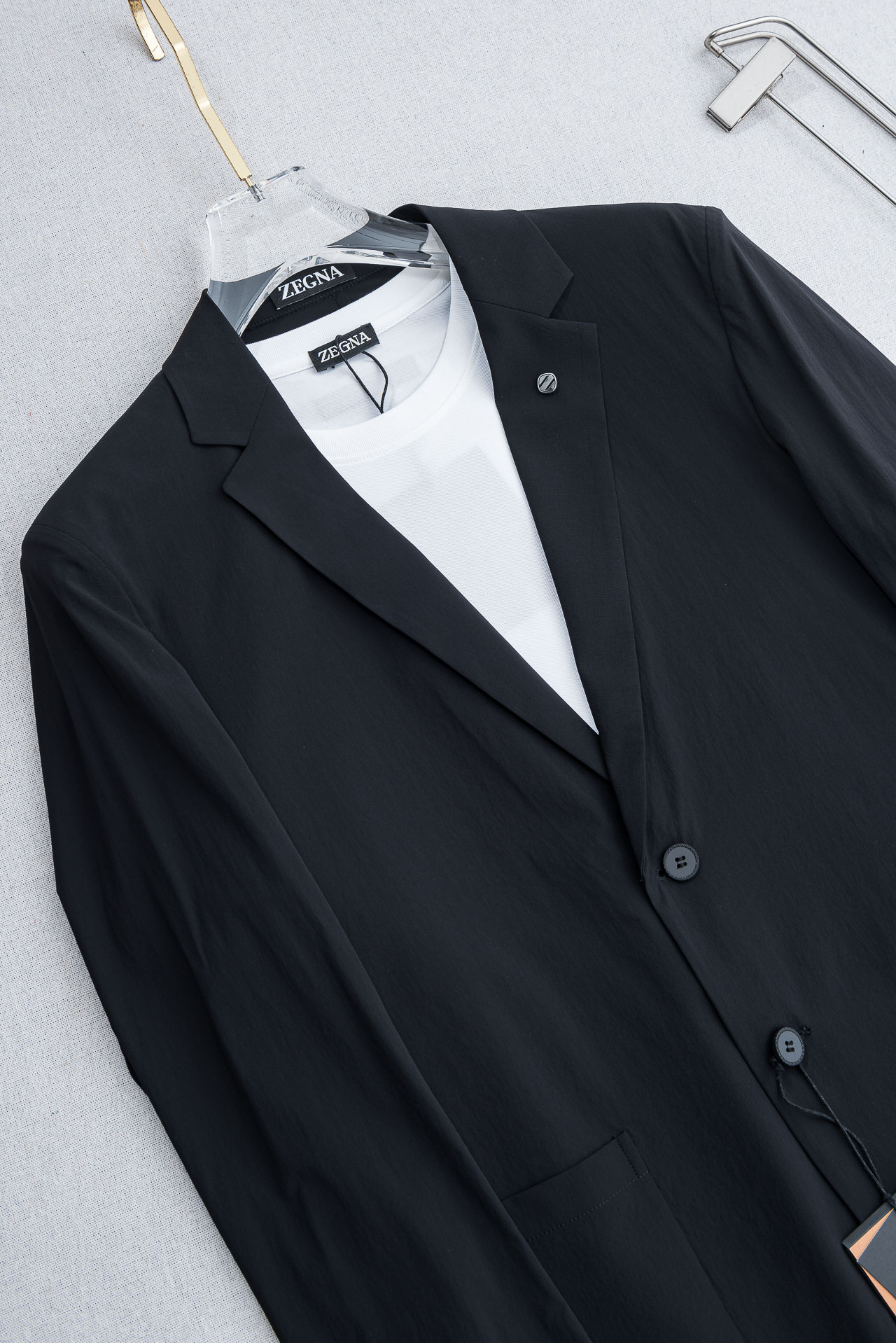 zegna杰尼亚2026ss春夏休闲西装#时尚而舒适的产品，让您在各种场合中都能自信、得体地展现风采。搭