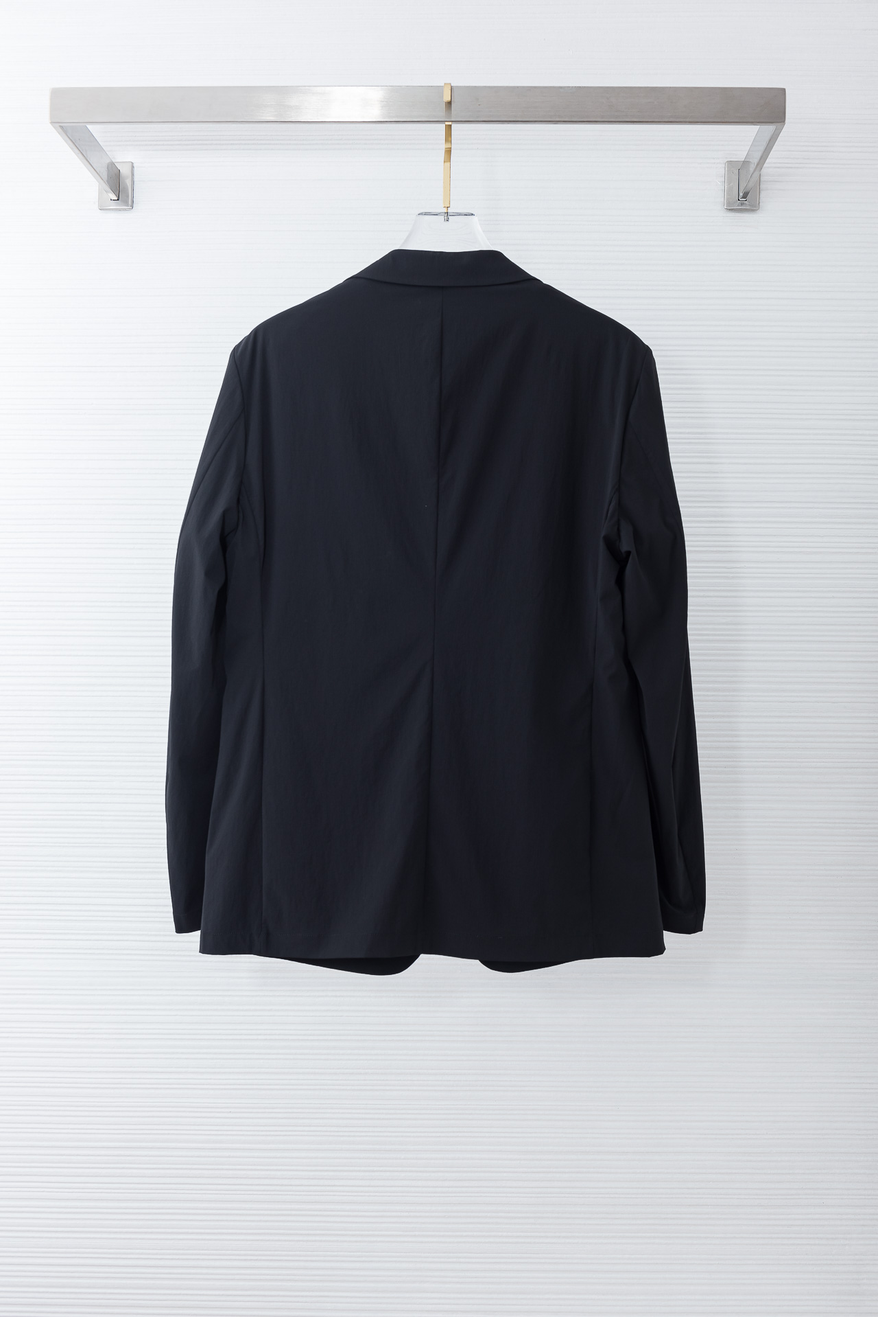 zegna杰尼亚2026ss春夏休闲西装#时尚而舒适的产品，让您在各种场合中都能自信、得体地展现风采。搭