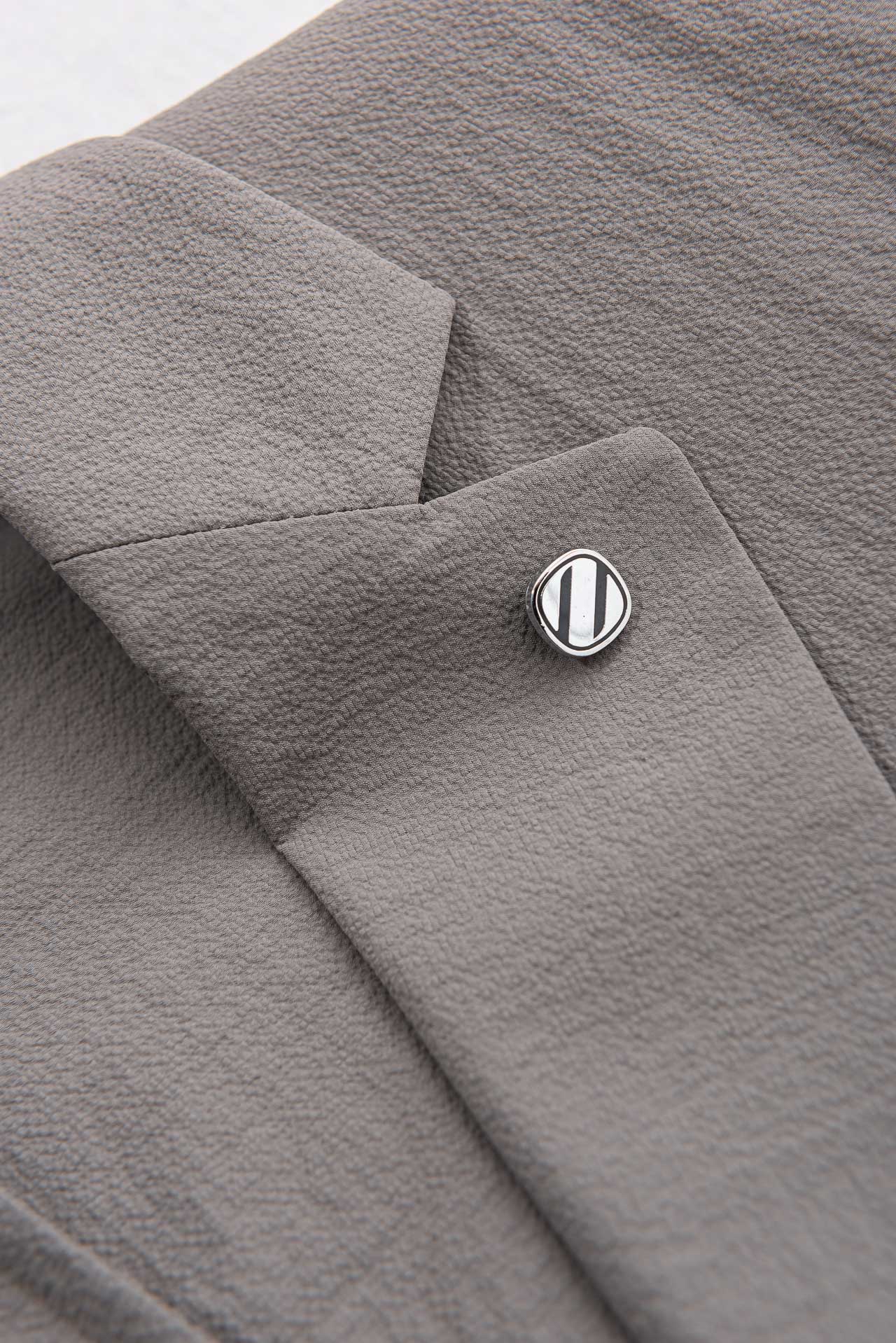 zegna杰尼亚2026ss春夏休闲西装#时尚而舒适的产品，让您在各种场合中都能自信、得体地展现风采。搭