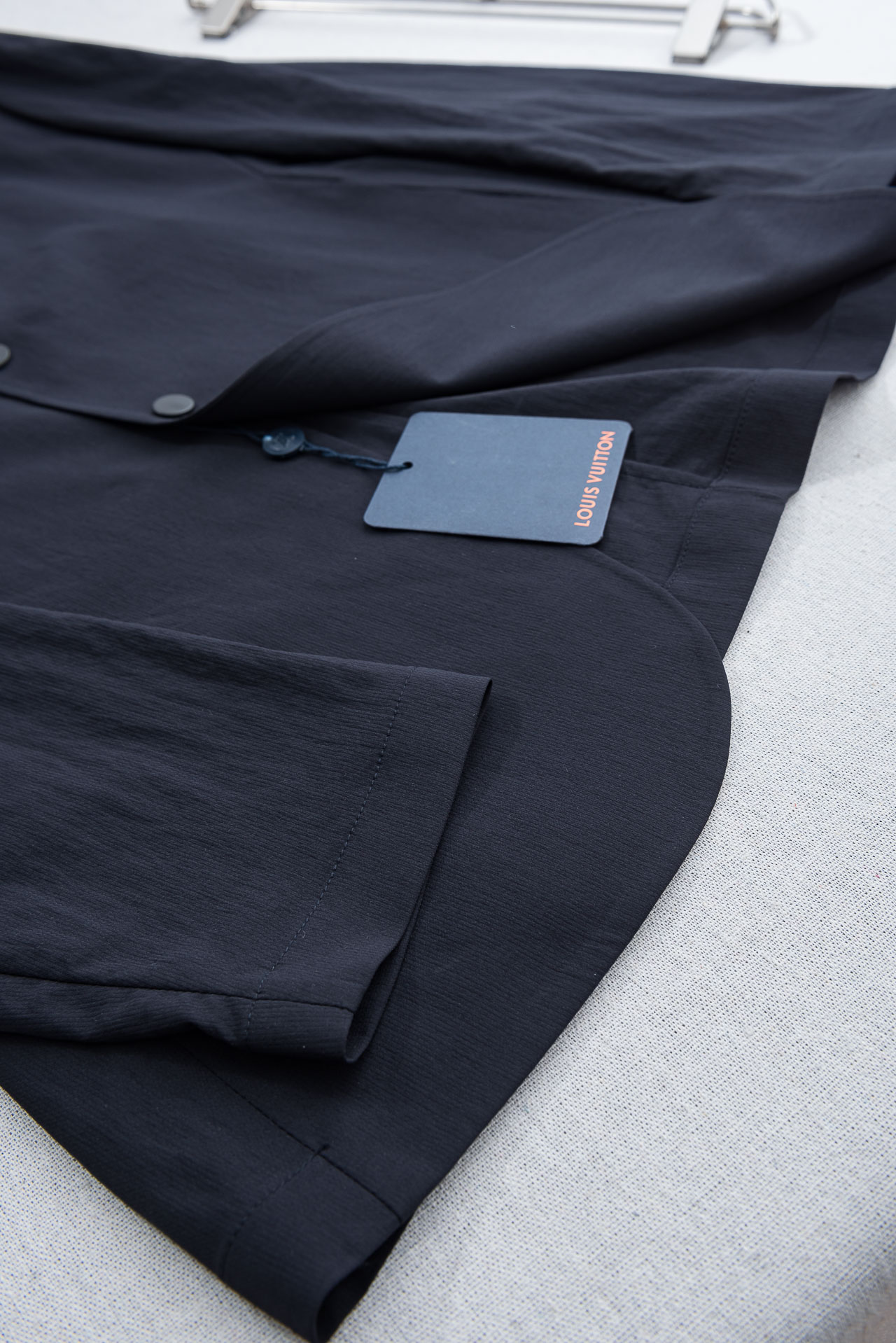 LV 2026ss春夏休闲西装#时尚而舒适的产品，让您在各种场合中都能自信、得体地展现风采。搭配现代化元