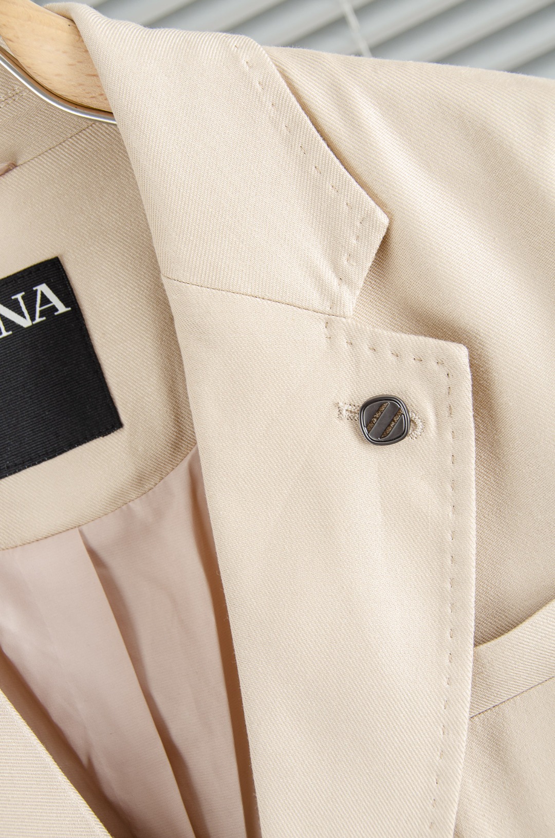 zegna杰尼亚2026ss春夏新品 亚麻混纺面料商务休闲西装#一贯的高品质标准，每一个细节都经过精心打