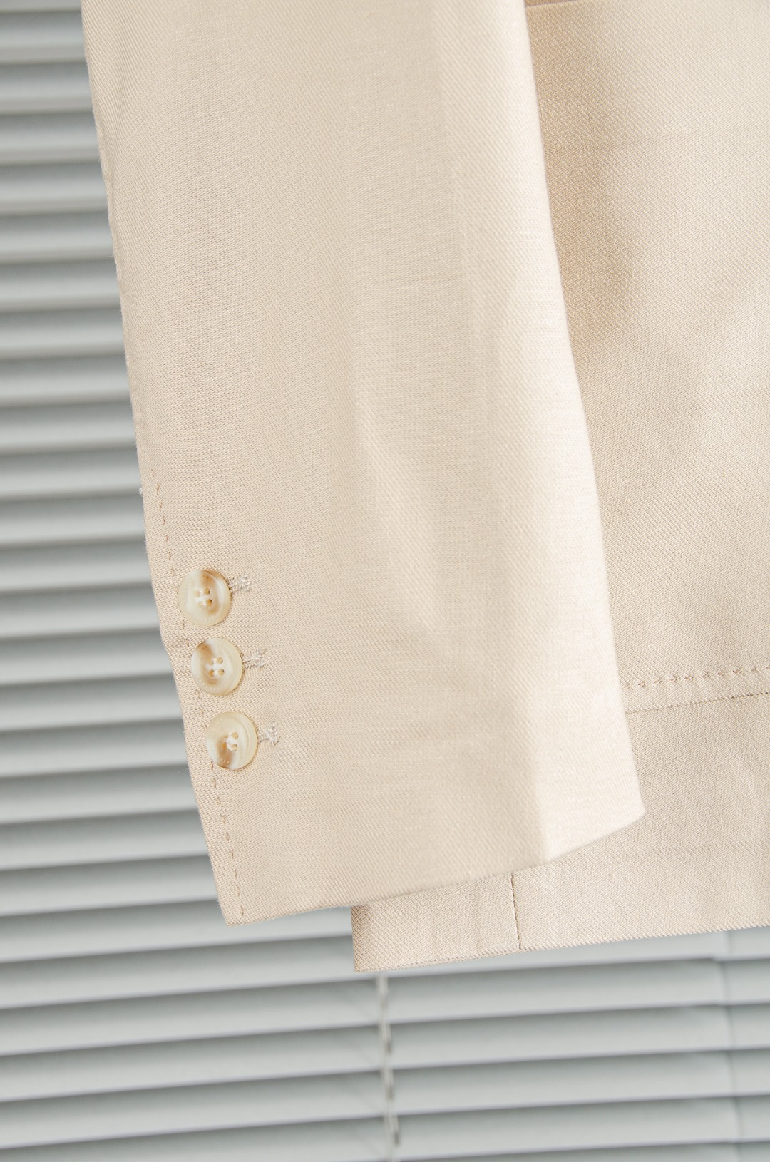 zegna杰尼亚2026ss春夏新品 亚麻混纺面料商务休闲西装#一贯的高品质标准，每一个细节都经过精心打