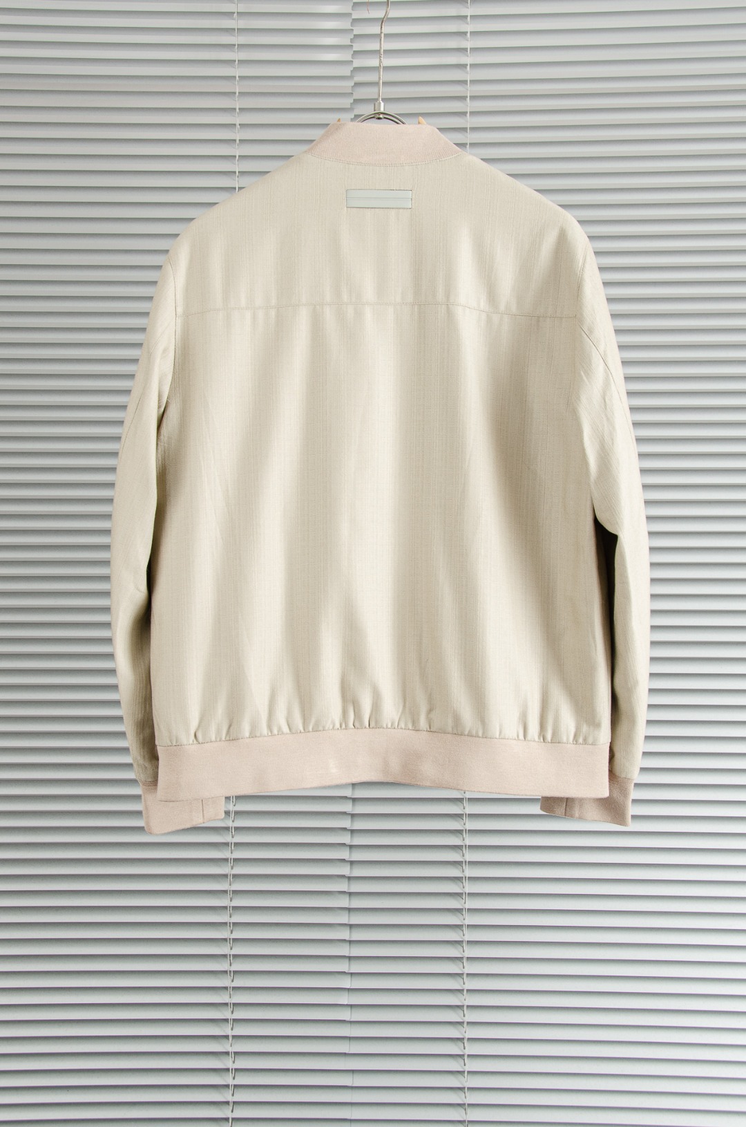 zegna 26SS新款亚麻➕天丝 混纺面料飞行员夹克#这款采用亚麻18%+82天丝混纺面料制作的飞行员