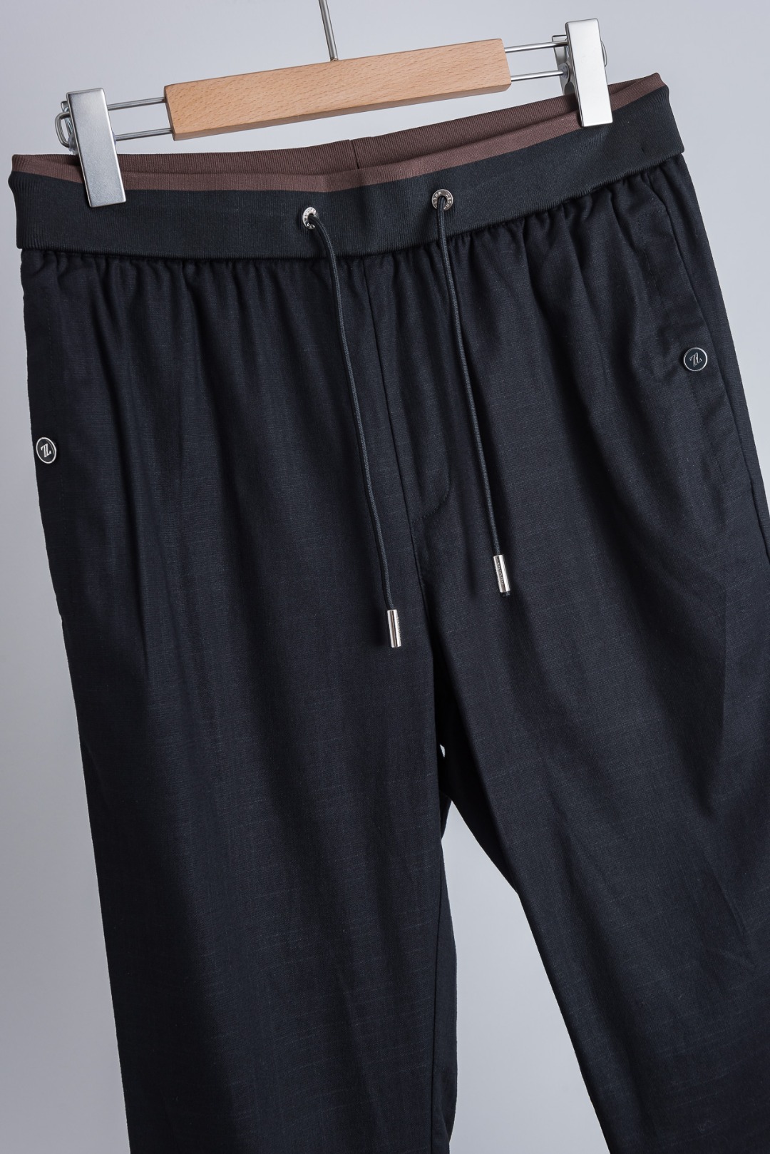 ☀️☀️ zegna杰尼亚 2026新品天丝亚麻休闲裤码数：M-XXXL长裤凝聚精裁工艺，以卓越非凡的版