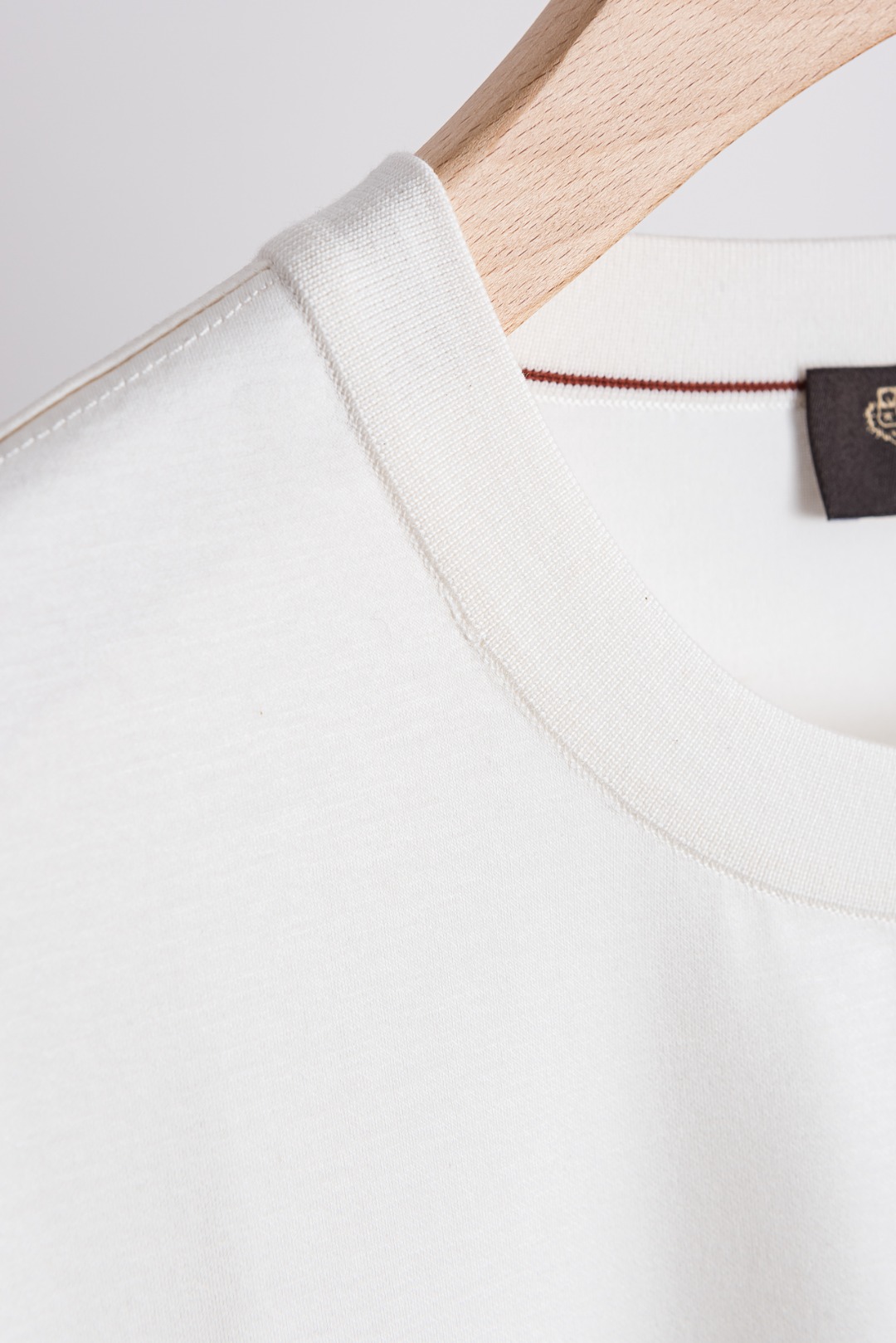 ☀️☀️Loro Piana诺悠翩雅26SS夏季新款顶级桑蚕丝面料 男士圆领短袖T恤#这款经由桑蚕丝打造