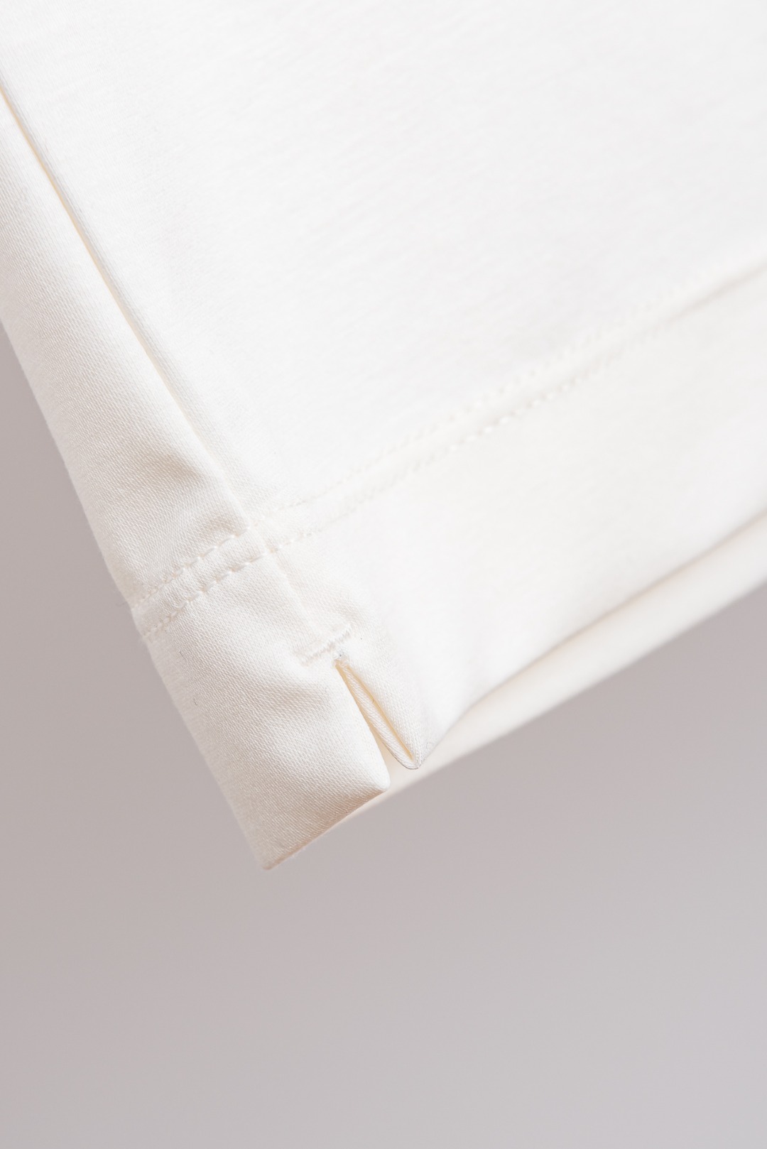 ☀️☀️Loro Piana诺悠翩雅26SS夏季新款顶级桑蚕丝面料 男士圆领短袖T恤#这款经由桑蚕丝打造