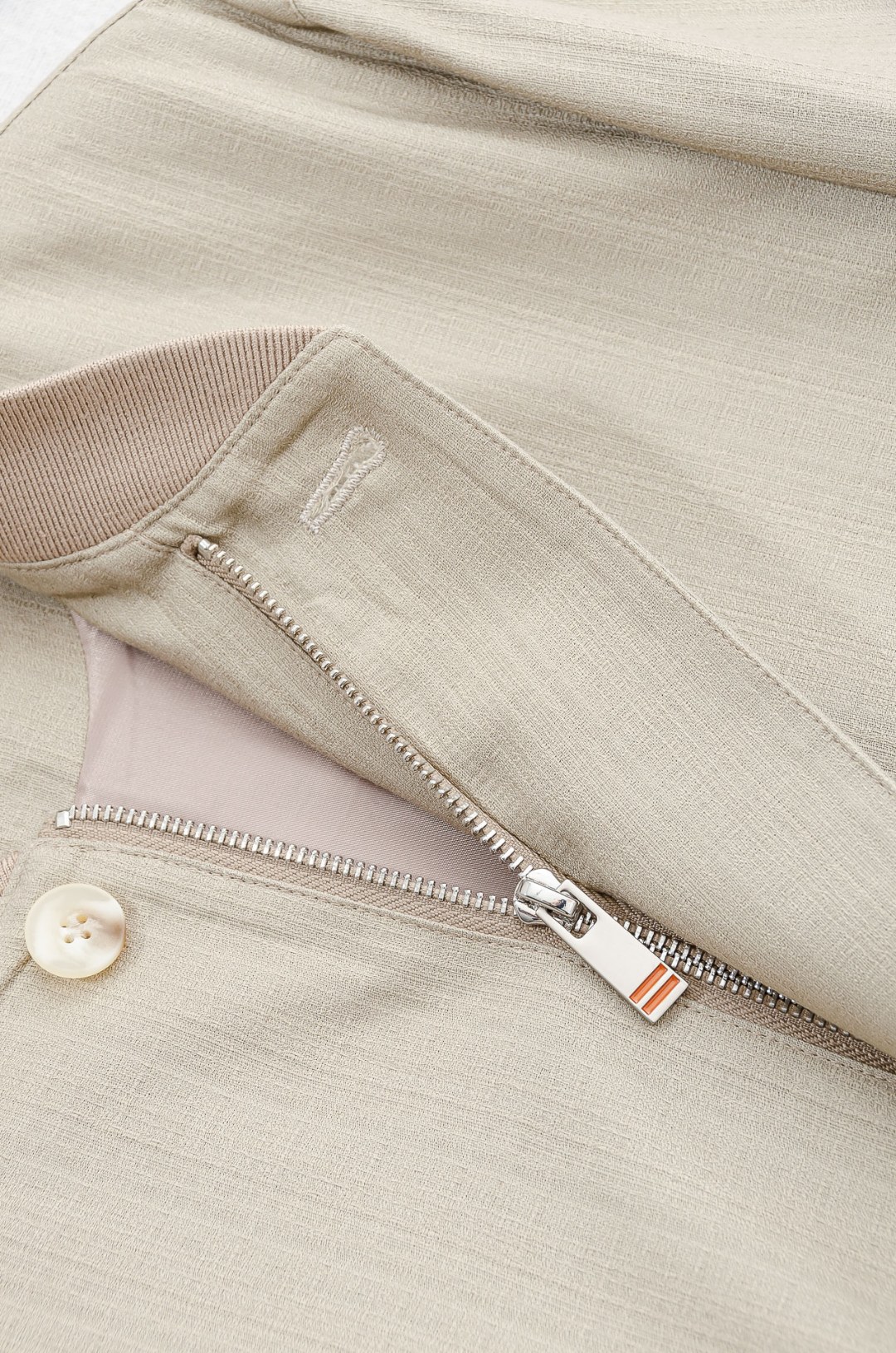 zegna 26SS新款亚麻➕天丝 混纺面料飞行员夹克#这款采用亚麻18%+82天丝混纺面料制作的飞行员
