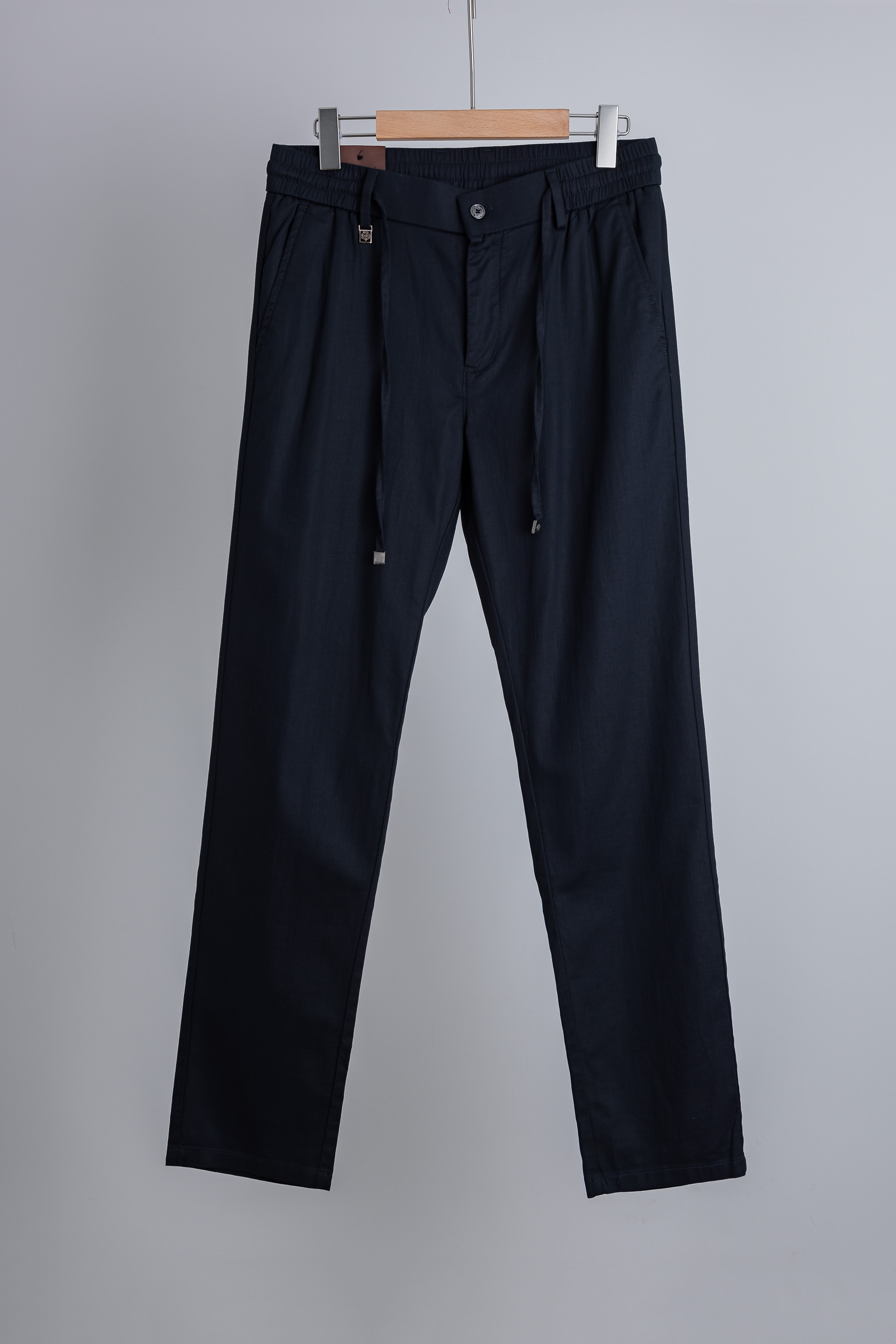 ☀️☀️ Loro Piana   26ss春夏轻奢时尚定制休闲裤，简洁干练的风格，精致卓越的品质男装，