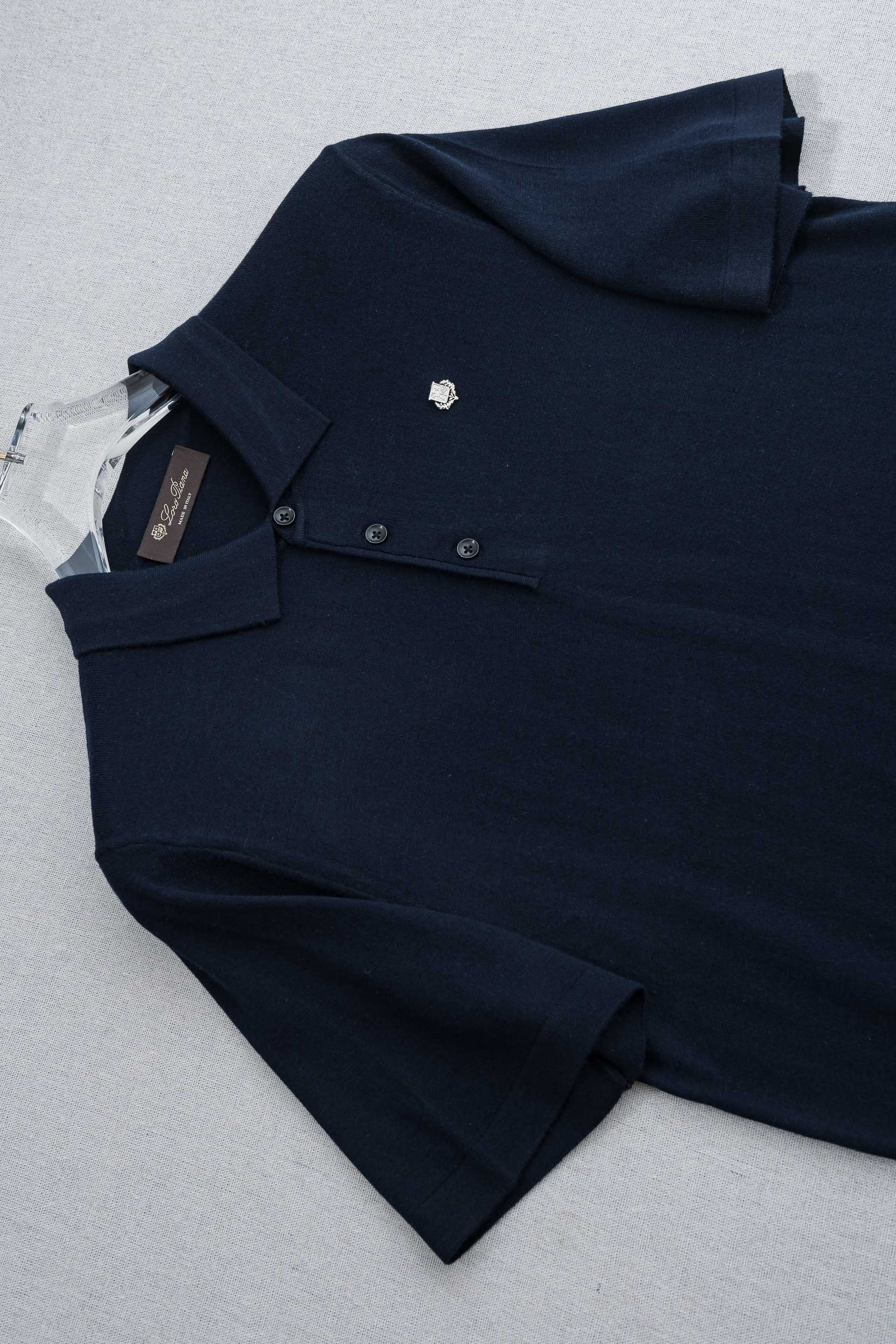loro Piana 1936ss春夏最新男士经典标徽休闲翻领短袖针织衫！一款融合了精湛工艺与高端材质的