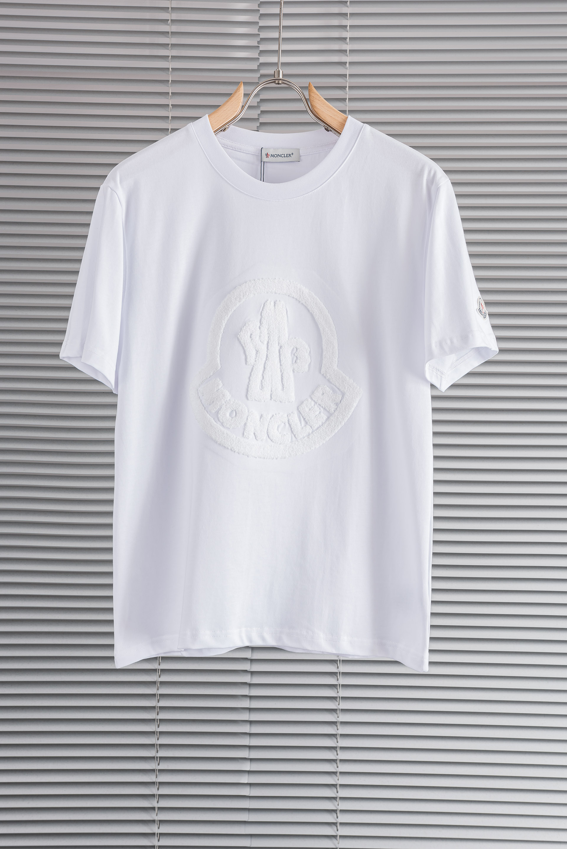 MO*NCLER.蒙口2026SS最新客供进口长绒棉立体剪裁男士圆领短袖T恤衫#定织定染100%长绒棉，