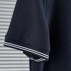 Dio*r迪/奥2026ss春夏蜂窝六角肌理具有超强透气吸湿排汗男士翻领短袖POLO衫# 此款POLO衫面料选用客供进口 Dio*r迪/奥2026ss春夏蜂窝六角肌理具有超强透气吸湿排汗男士翻领短袖POLO衫# 此款POLO衫面料选用客供进口