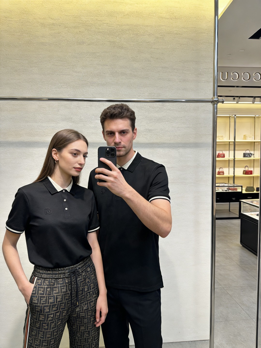 Gucci 2026男士极简质感Polo#解锁高阶通勤美学！甄选高支珠地棉，触感细腻软糯，透气亲肤不闷汗