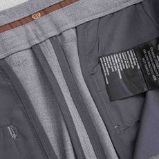 Loro Piana诺悠翩雅26ss春夏轻奢时尚定制休闲西裤,简洁干练的风格,精致卓越的品质男装,每款的 Loro Piana诺悠翩雅26ss春夏轻奢时尚定制休闲西裤,简洁干练的风格,精致卓越的品质男装,每款的