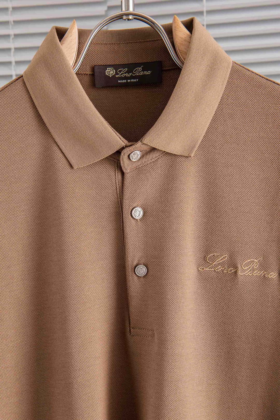 Loro Piana2026SS客供精梳棉+再生纤维素纤维网眼珠地丝光处理丝滑透气凉爽定织翻领男士商务休