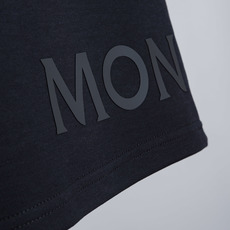 ☀️☀️ MONC* LER 2026春夏新款!徽标棉质短裤#呈现休闲版型!两个侧袋,一个后袋,采用经典 ☀️☀️ MONC* LER 2026春夏新款!徽标棉质短裤#呈现休闲版型!两个侧袋,一个后袋,采用经典