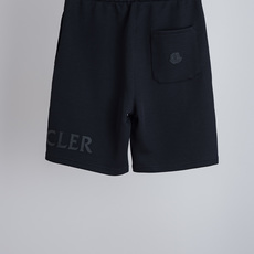 ☀️☀️ MONC* LER 2026春夏新款!徽标棉质短裤#呈现休闲版型!两个侧袋,一个后袋,采用经典 ☀️☀️ MONC* LER 2026春夏新款!徽标棉质短裤#呈现休闲版型!两个侧袋,一个后袋,采用经典