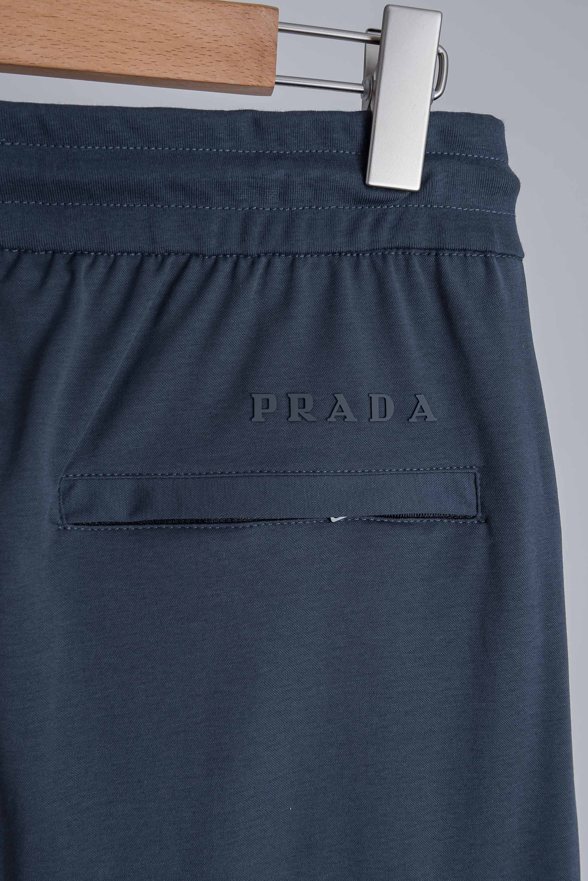 ☀️☀️PRADA普拉达2026最新款精梳棉混纺挺括有型自带筋骨感抗皱性极强四面弹力包容性好弹力松紧腰搭