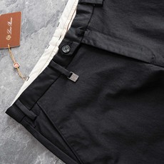 意大利Loro Piana2026最新轻商休闲裤 #顶级奢牌底蕴奢侈品每一处细节都彰显意式精工准版型,高 意大利Loro Piana2026最新轻商休闲裤 #顶级奢牌底蕴奢侈品每一处细节都彰显意式精工准版型,高