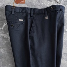 意大利Loro Piana2026最新轻商休闲裤 #顶级奢牌底蕴奢侈品每一处细节都彰显意式精工准版型,高 意大利Loro Piana2026最新轻商休闲裤 #顶级奢牌底蕴奢侈品每一处细节都彰显意式精工准版型,高