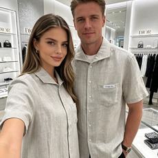 dior.男士2026SS假日风休闲衬衫#非常适合追求品质的男士!客供亚麻+蚕丝面料,亚麻被誉为“天然纤 dior.男士2026SS假日风休闲衬衫#非常适合追求品质的男士!客供亚麻+蚕丝面料,亚麻被誉为“天然纤