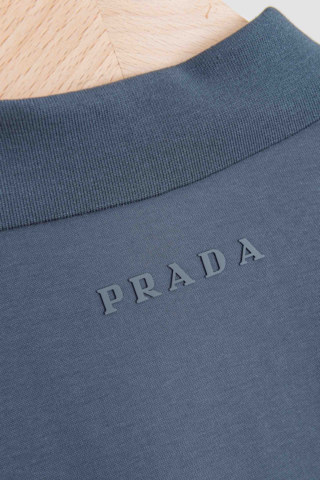 ☀️☀️ Prada 2026ss最新男士商务休闲纯色翻领短袖POLO衫#客供进口100%珠地棉面料，甄