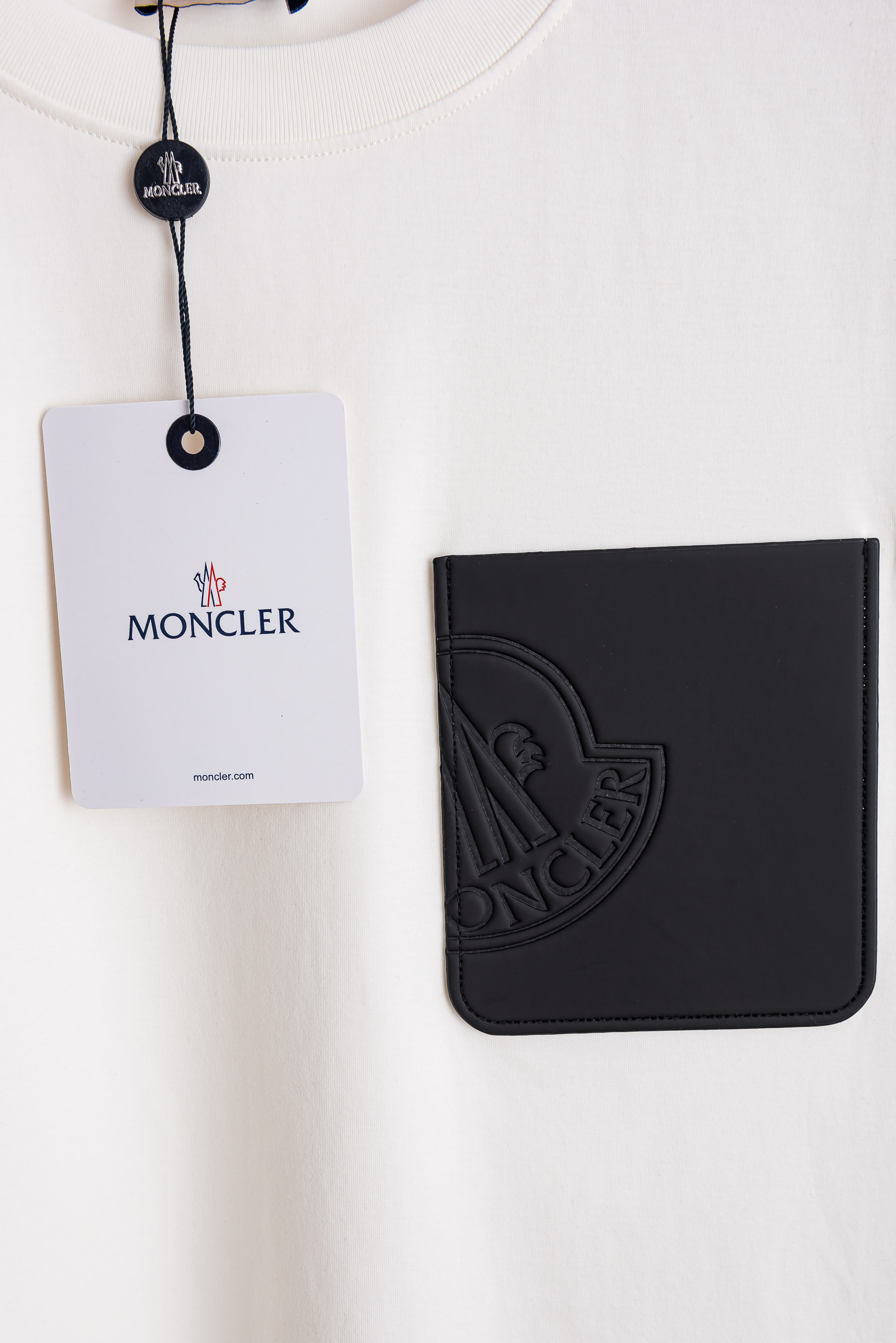 ☀️☀️MONCLER 蒙口26SS夏季新款空气层面料 男士圆领短袖T恤#高端奢侈成衣系列，空气棉微距下