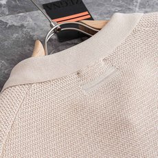 zegna2026ss最新海鸥领针织短袖!客供进口亚麻➕天丝混纺被誉为会呼吸的面料👍🏻精选客供面料亚麻+ zegna2026ss最新海鸥领针织短袖!客供进口亚麻➕天丝混纺被誉为会呼吸的面料👍🏻精选客供面料亚麻+