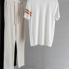 zegna 杰尼亚2026男士针织翻领短袖衫!采用高端进口针织Elite面料!弹力持久、质感高级,贴肤瞬 zegna 杰尼亚2026男士针织翻领短袖衫!采用高端进口针织Elite面料!弹力持久、质感高级,贴肤瞬