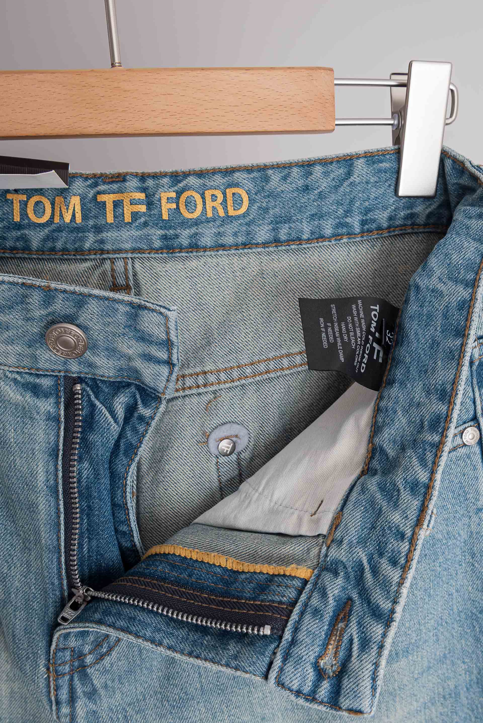 ☀️☀️  TOM FORD2026男士时尚直筒牛仔长裤！最新裤装单品奉献，所有品质控男粉必须入手的极品
