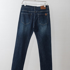 Brunello Cucinelli 2026男士时尚直筒牛仔长裤!最新裤装单品奉献,所有品质控男粉必须入手的极品,这样 Brunello Cucinelli 2026男士时尚直筒牛仔长裤!最新裤装单品奉献,所有品质控男粉必须入手的极品,这样
