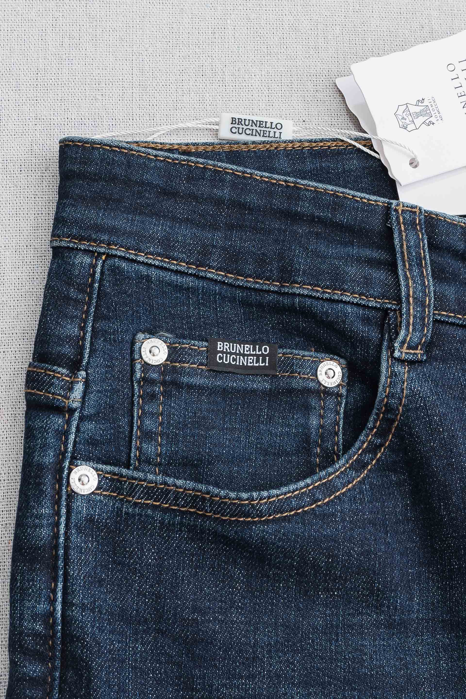 Brunello Cucinelli 2026男士时尚直筒牛仔长裤!最新裤装单品奉献,所有品质控男粉必须入手的极品,这样 Brunello Cucinelli 2026男士时尚直筒牛仔长裤!最新裤装单品奉献,所有品质控男粉必须入手的极品,这样