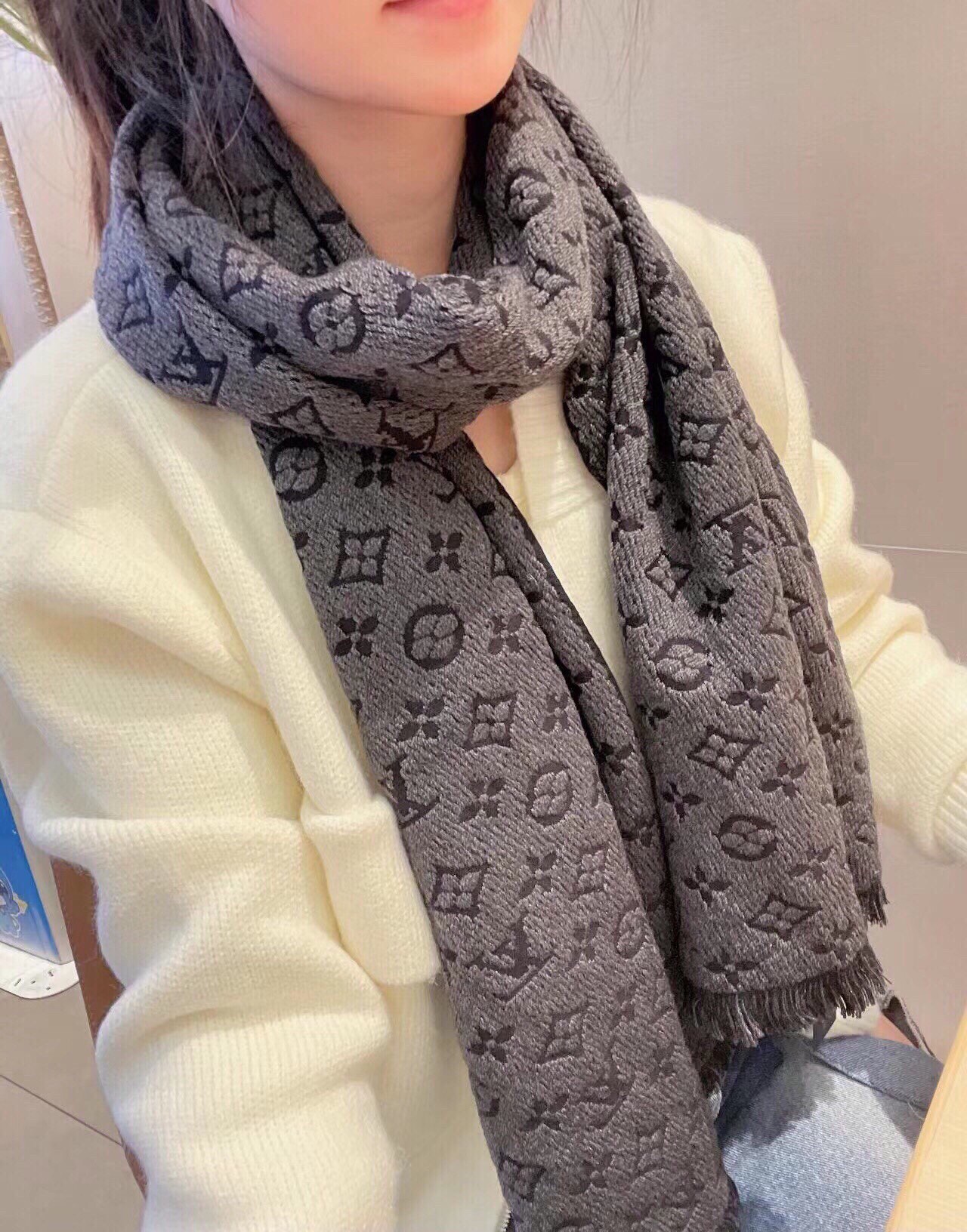 Louis Vuitton Scarf Men Cashmere Casual