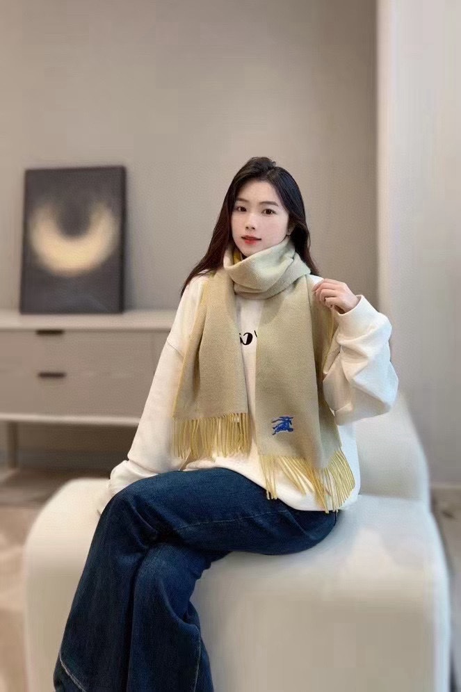 BURBERRY • 蓝骑士 8