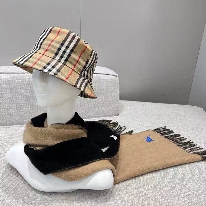 BURBERRY • 蓝骑士 2