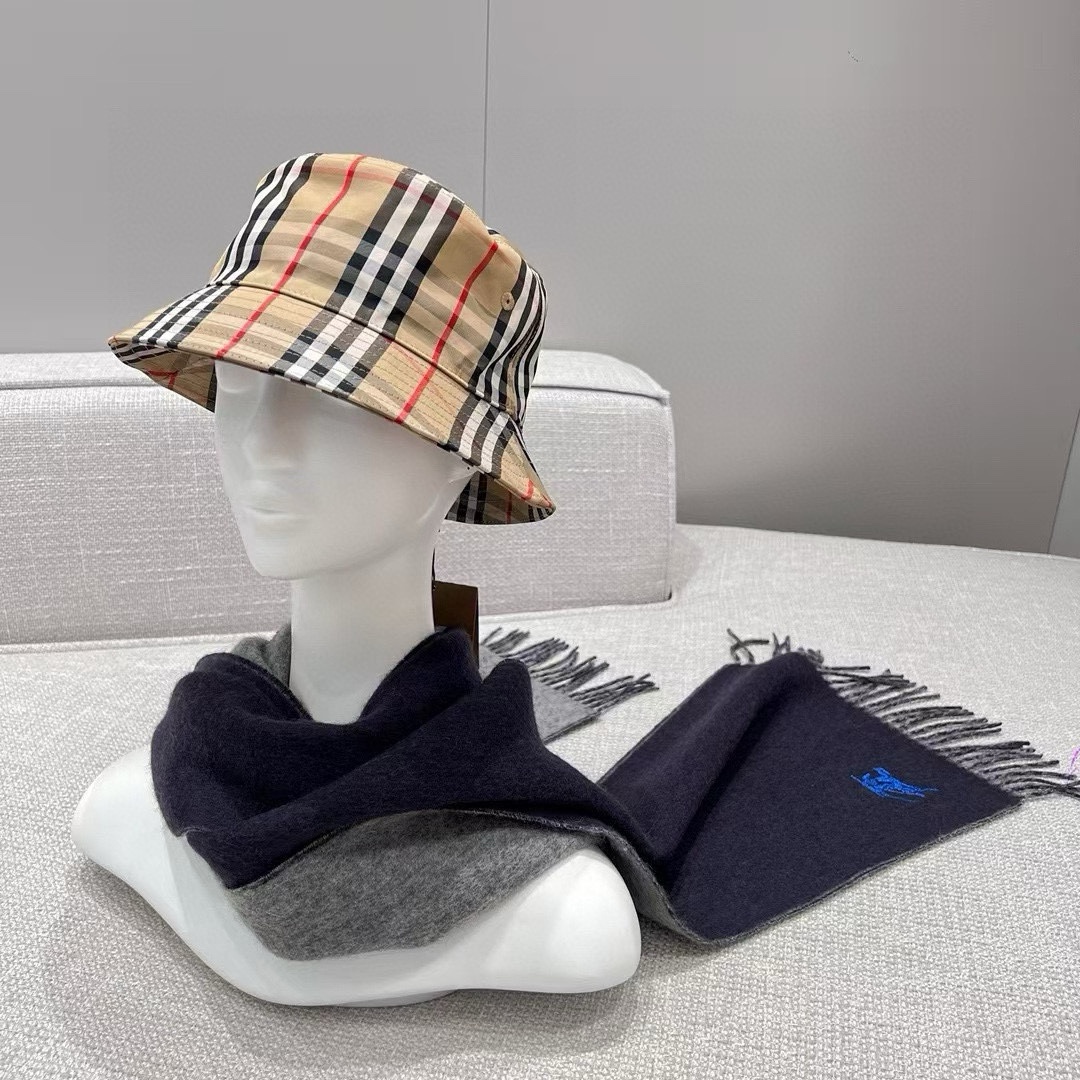 BURBERRY • 蓝骑士 6