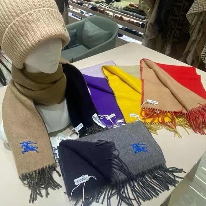 BURBERRY • 蓝骑士 12