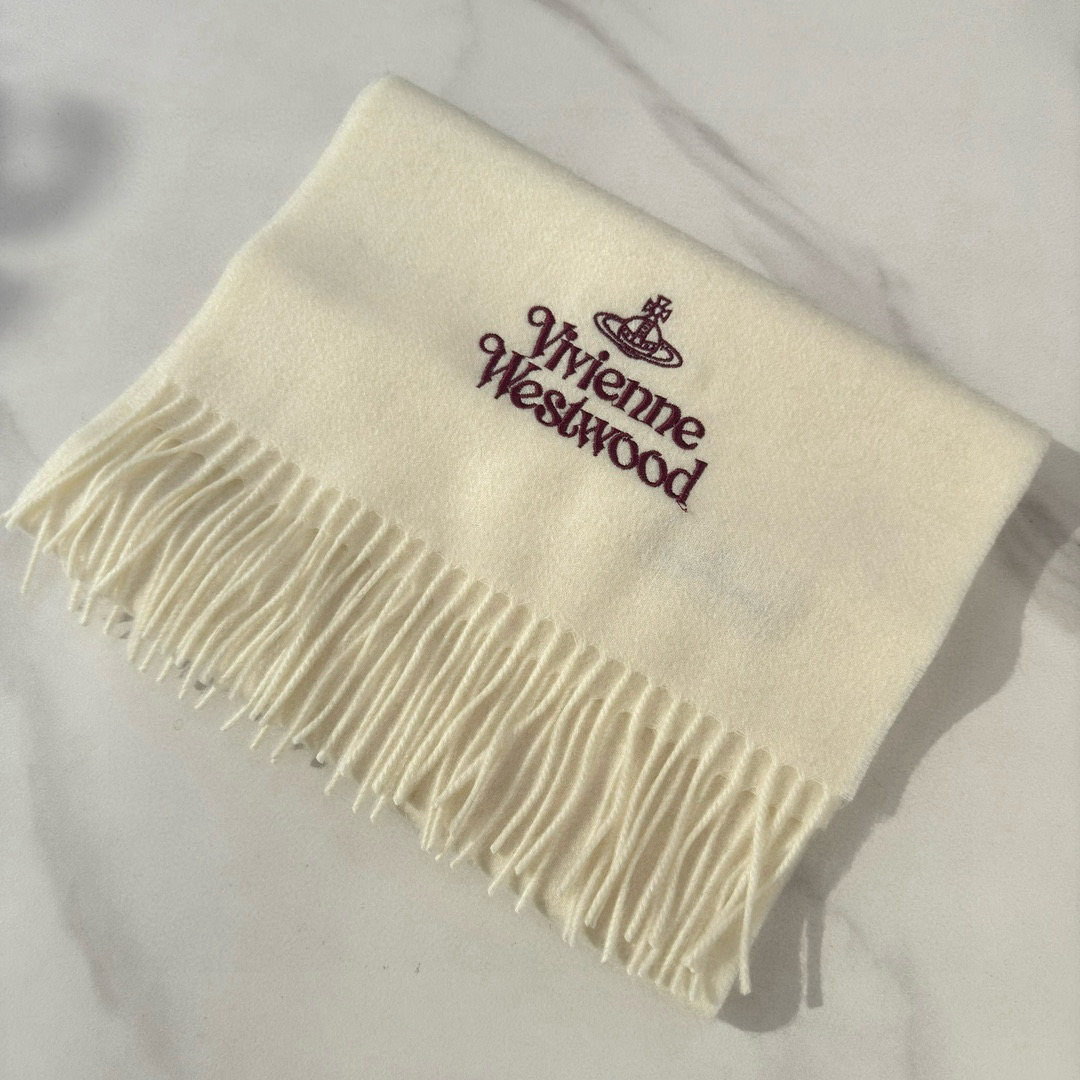 389 New Vivienne Westwood Fashion Collection Launch with Exclusive Offers - 图片 3