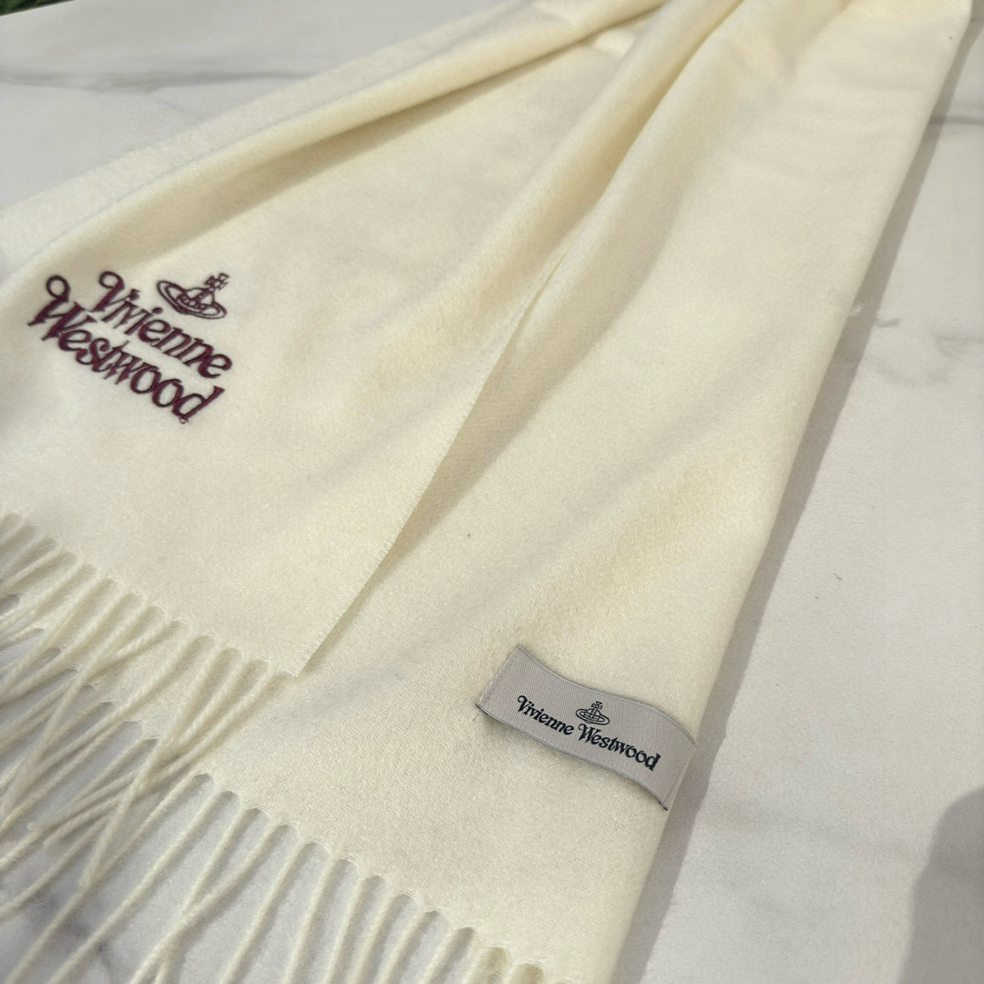 389 New Vivienne Westwood Fashion Collection Launch with Exclusive Offers - 图片 9