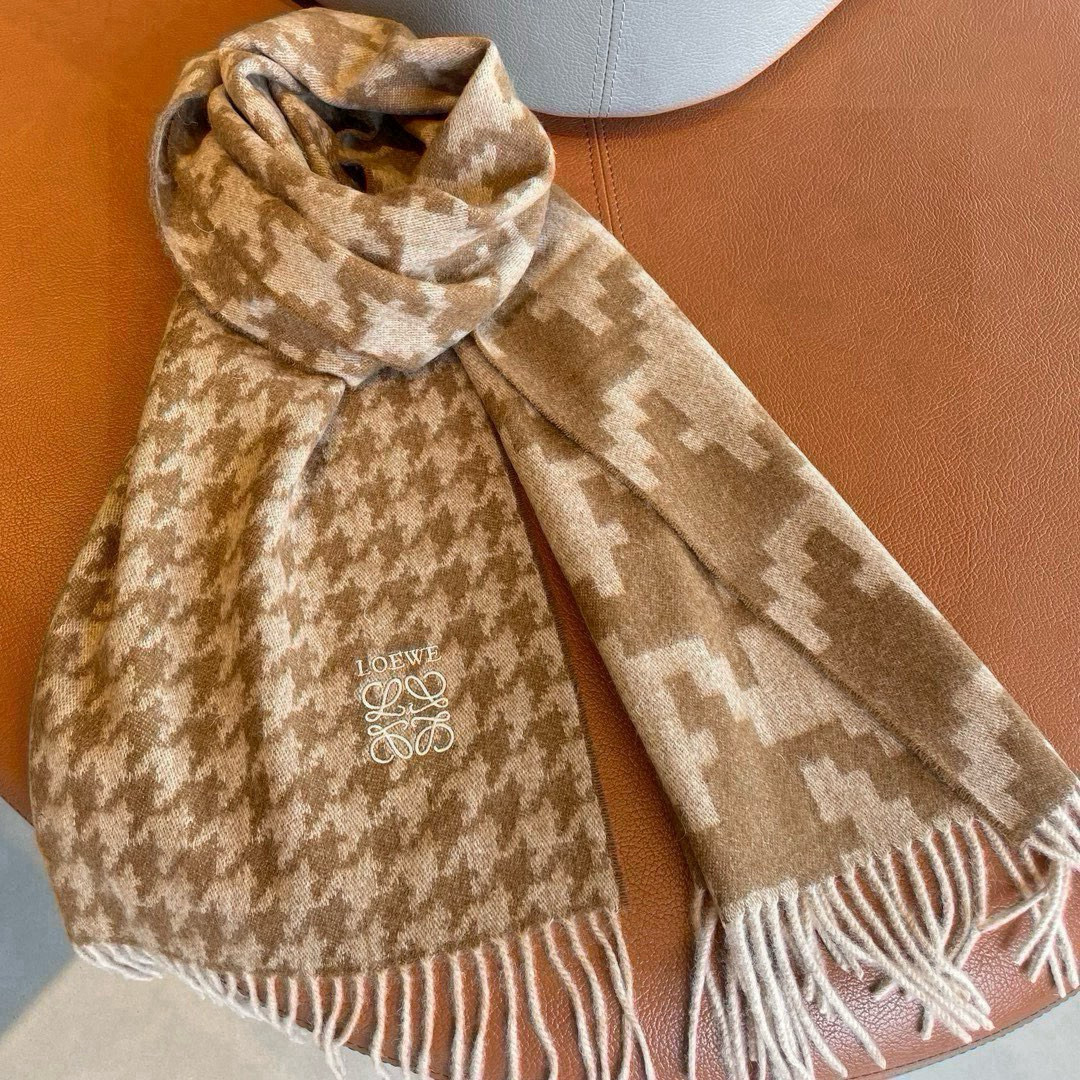 Lovewe’s Limited Edition Couple Scarf: Super Soft and Invincible Price! - 图片 5