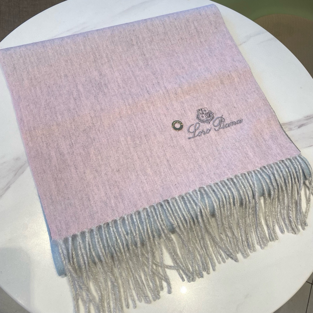 Luxurious Loro Piana Scarf Collection: High-Quality Wool in Vibrant Colors - 图片 3