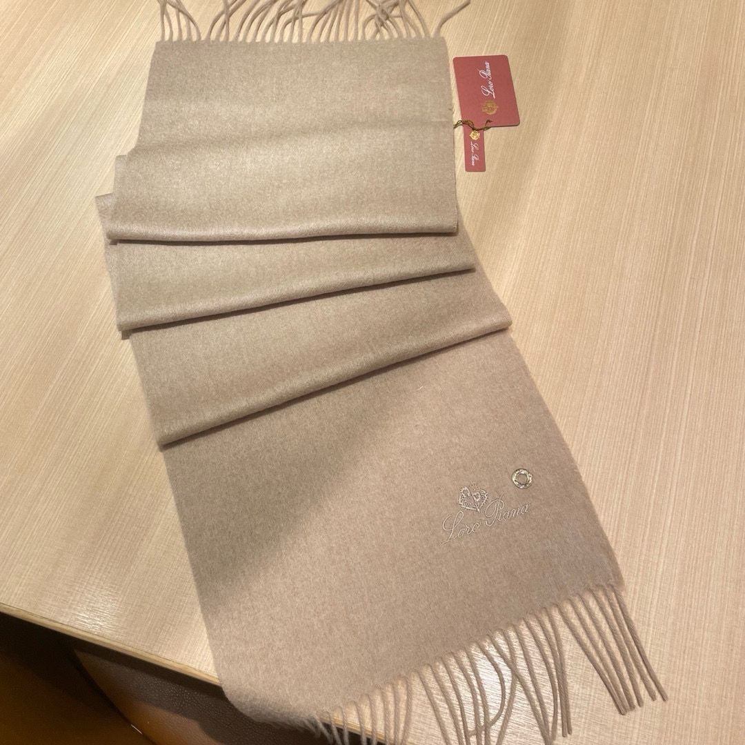 Loro Piana Cashmere Scarf: Luxury Italian Craftsmanship, Unmatched Quality, Timeless Elegance - 图片 8