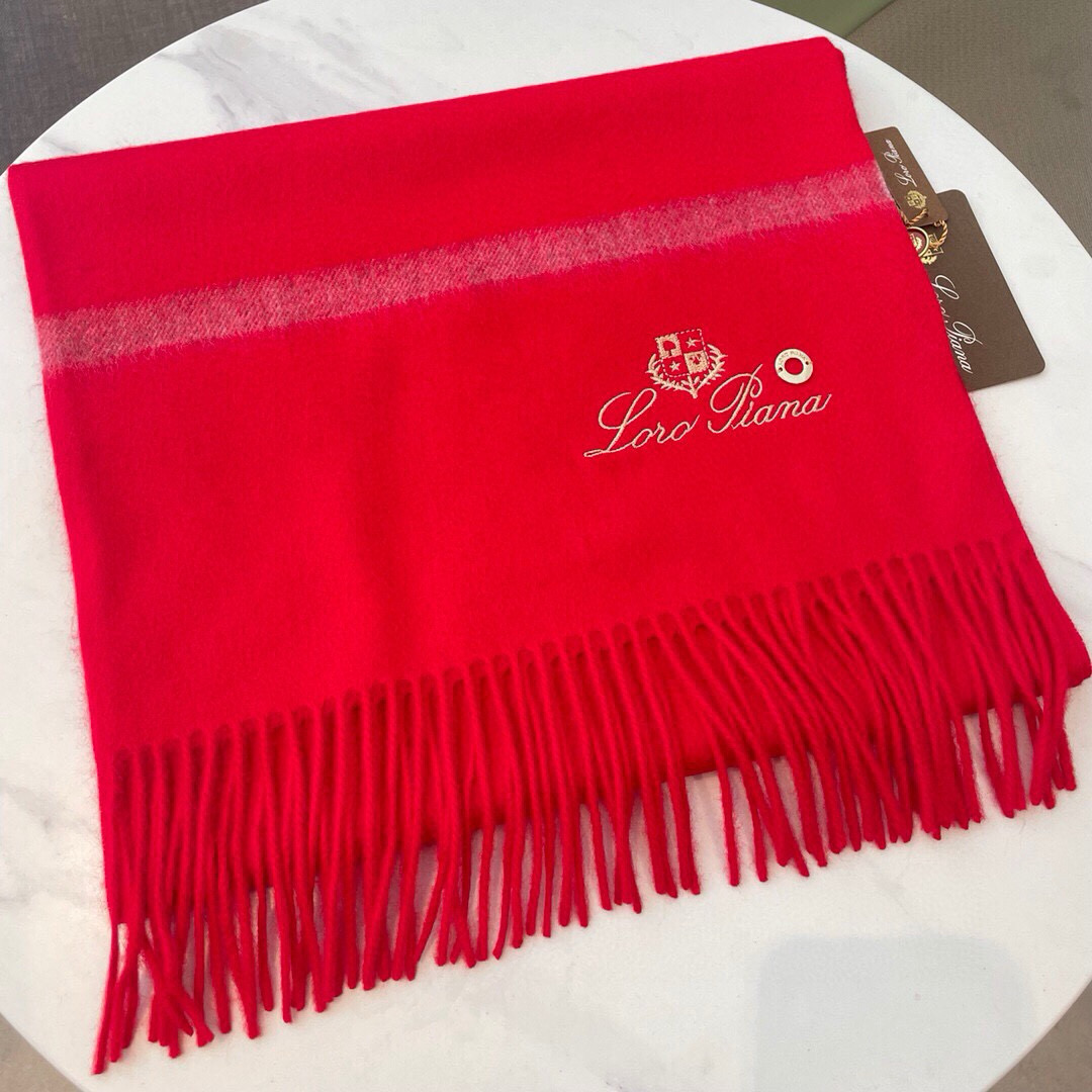 Luxurious Loro Piana Wool Scarf with Water-Coated High-Level Details - 图片 3