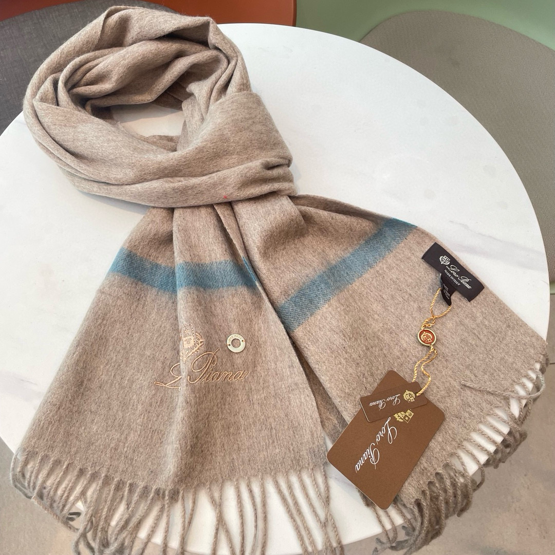 Luxurious Loro Piana Scarf: High-Quality Wool, Water-Coated, Functional, Timeless Elegance - 图片 8