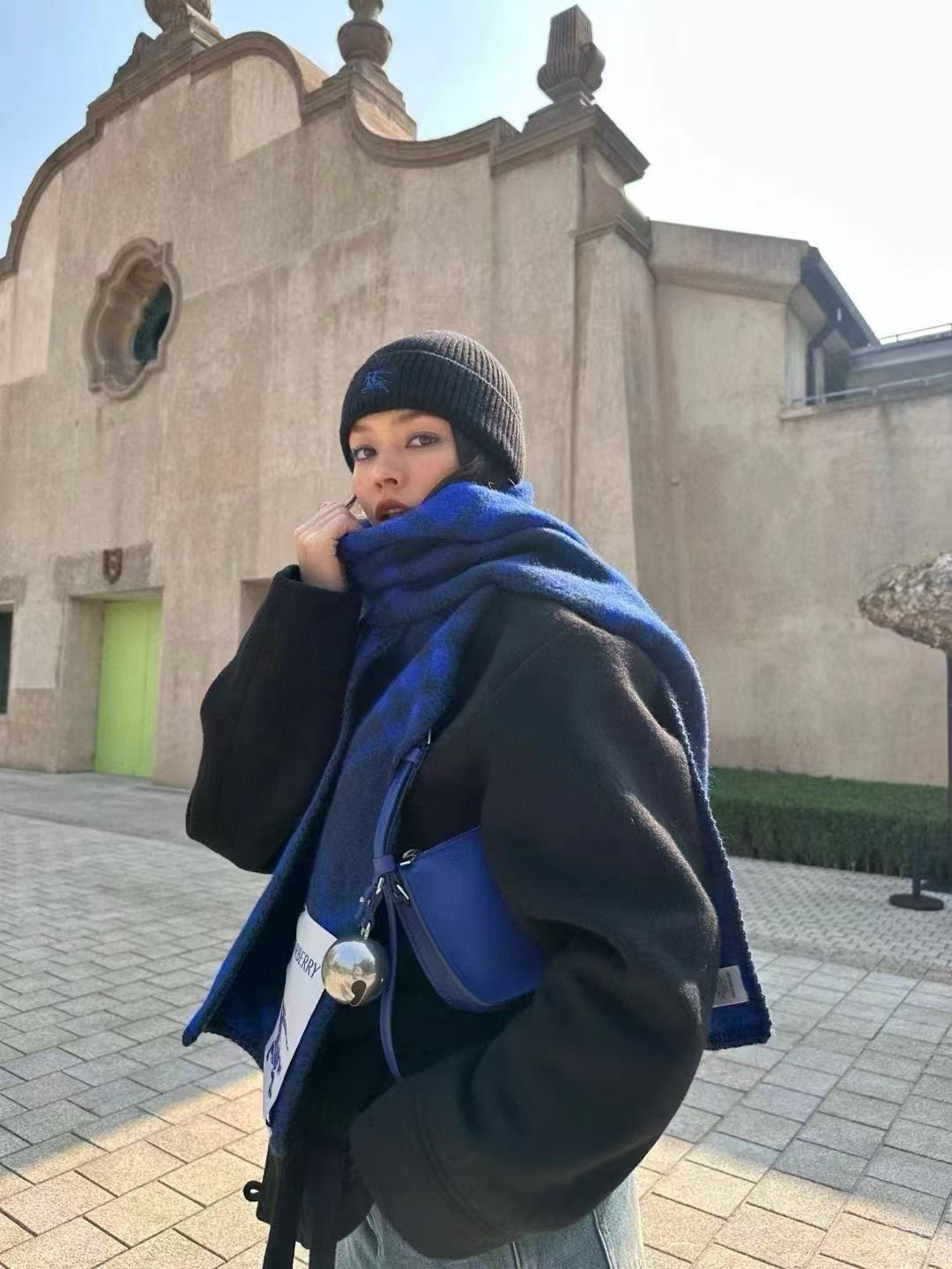 🆕新款全智贤同款，搭配情侣款绝绝子呀，美爆了的款，柜子一上市就售罄，排队都买不到的款，低调的奢侈感❗️这